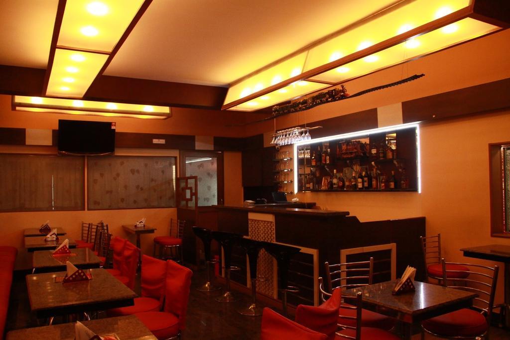 Hotel S R M Central Park Chennai Luaran gambar